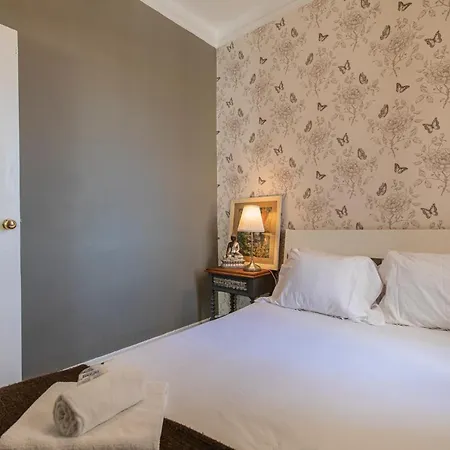 Lovelystay - Bright Chiado Flat *
