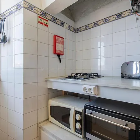 Lovelystay - Bright Chiado Flat Διαμέρισμα