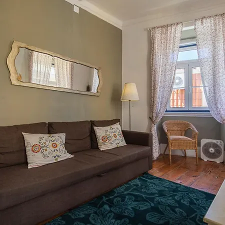 Lovelystay - Bright Chiado Flat
