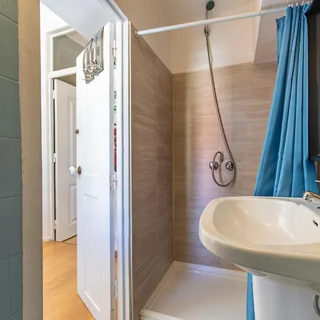 Lovelystay - Bright Chiado Flat Διαμέρισμα